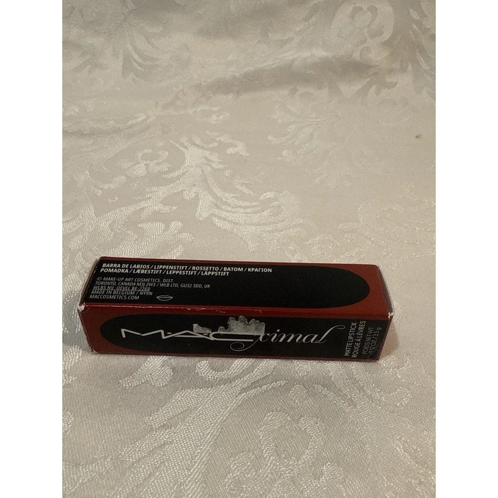 Mac Matte Rouge A Levres Lipstick CHILI #602 Full Size 0.12Oz. 3.5g New Box BA4